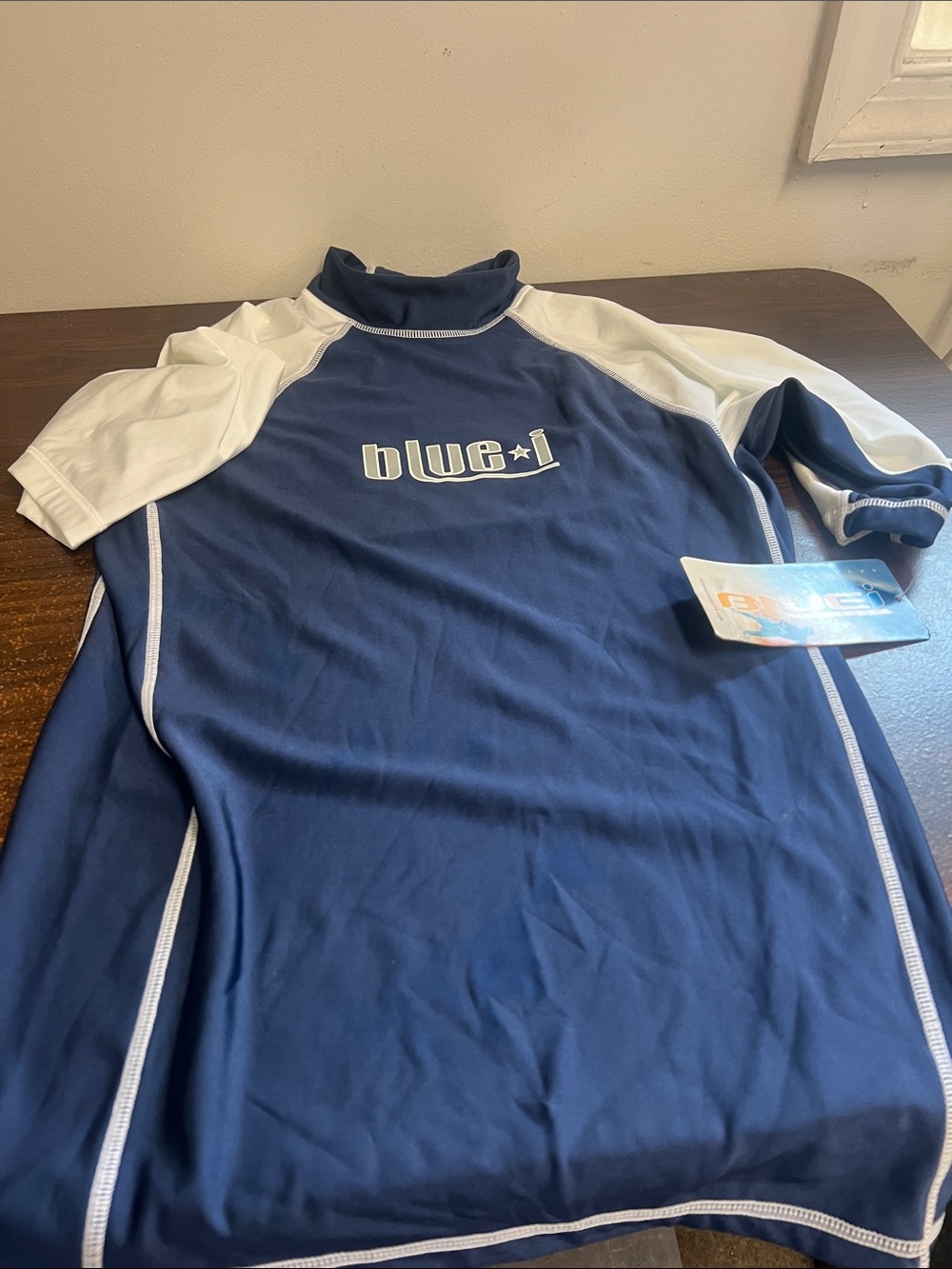 BlueI Navy & White Short-Sleeve Men's Rash Guard